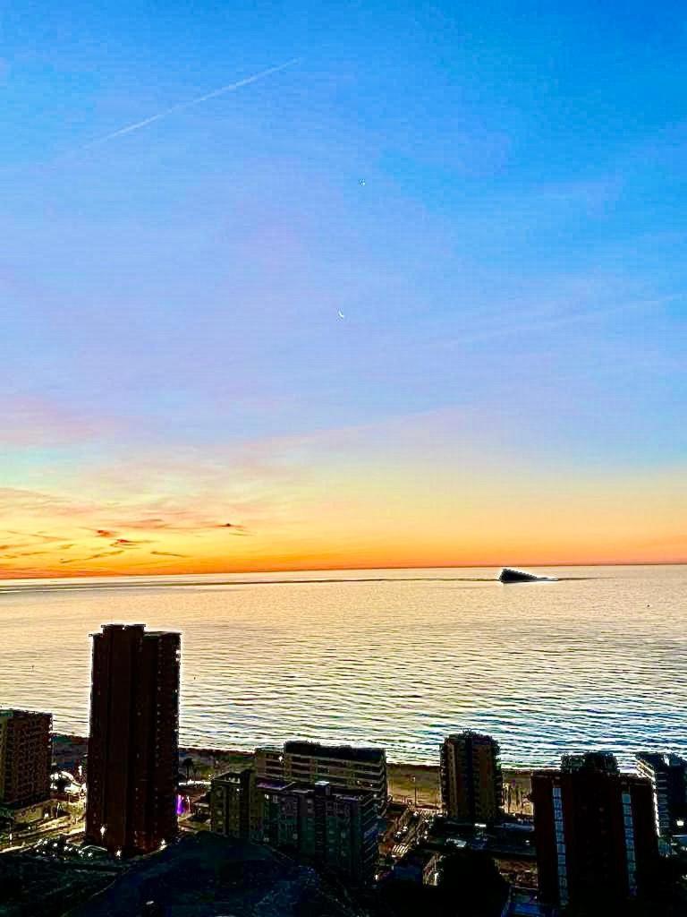 Sky Intempo Resort & Spa Benidorm Apartment 외부 사진